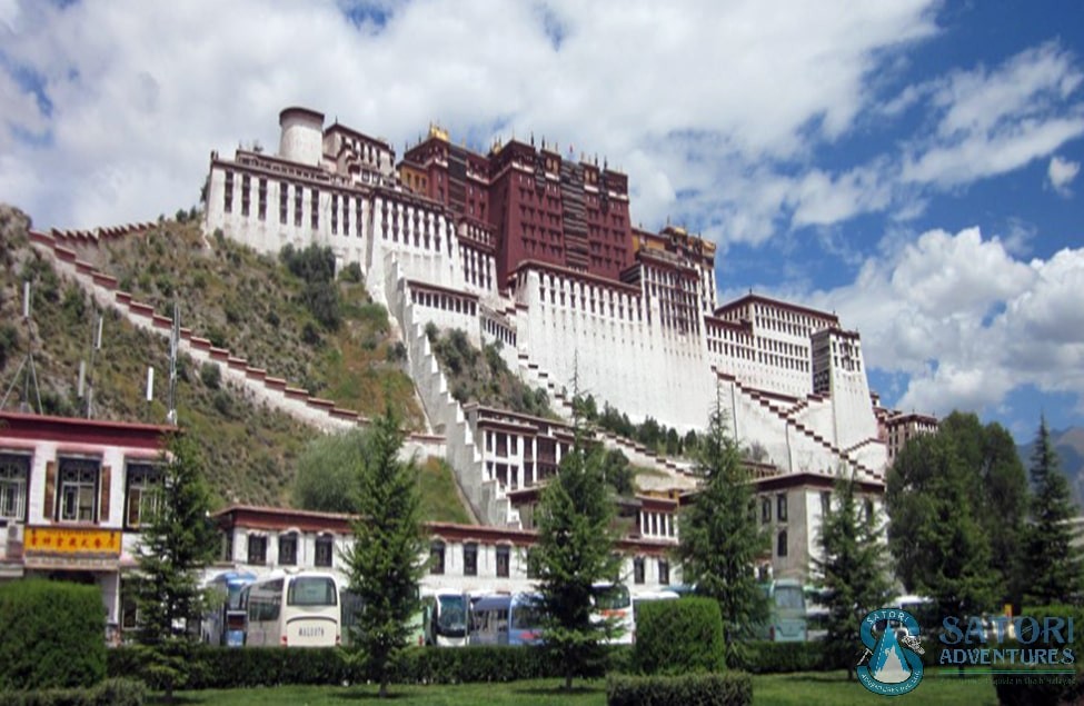 Lhasa Everest Base Camp Tour