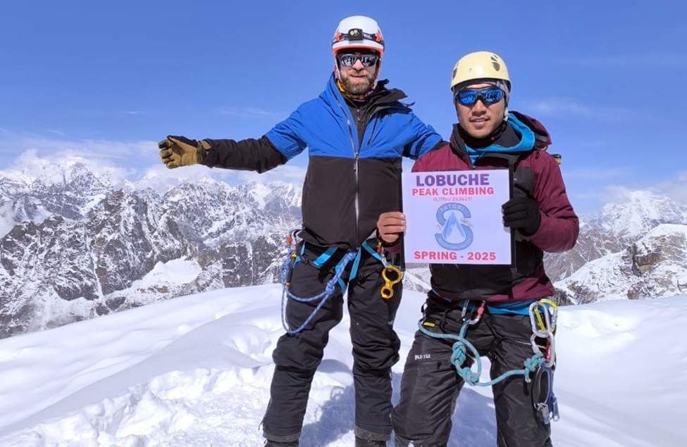 Top of Lobuche East Peak